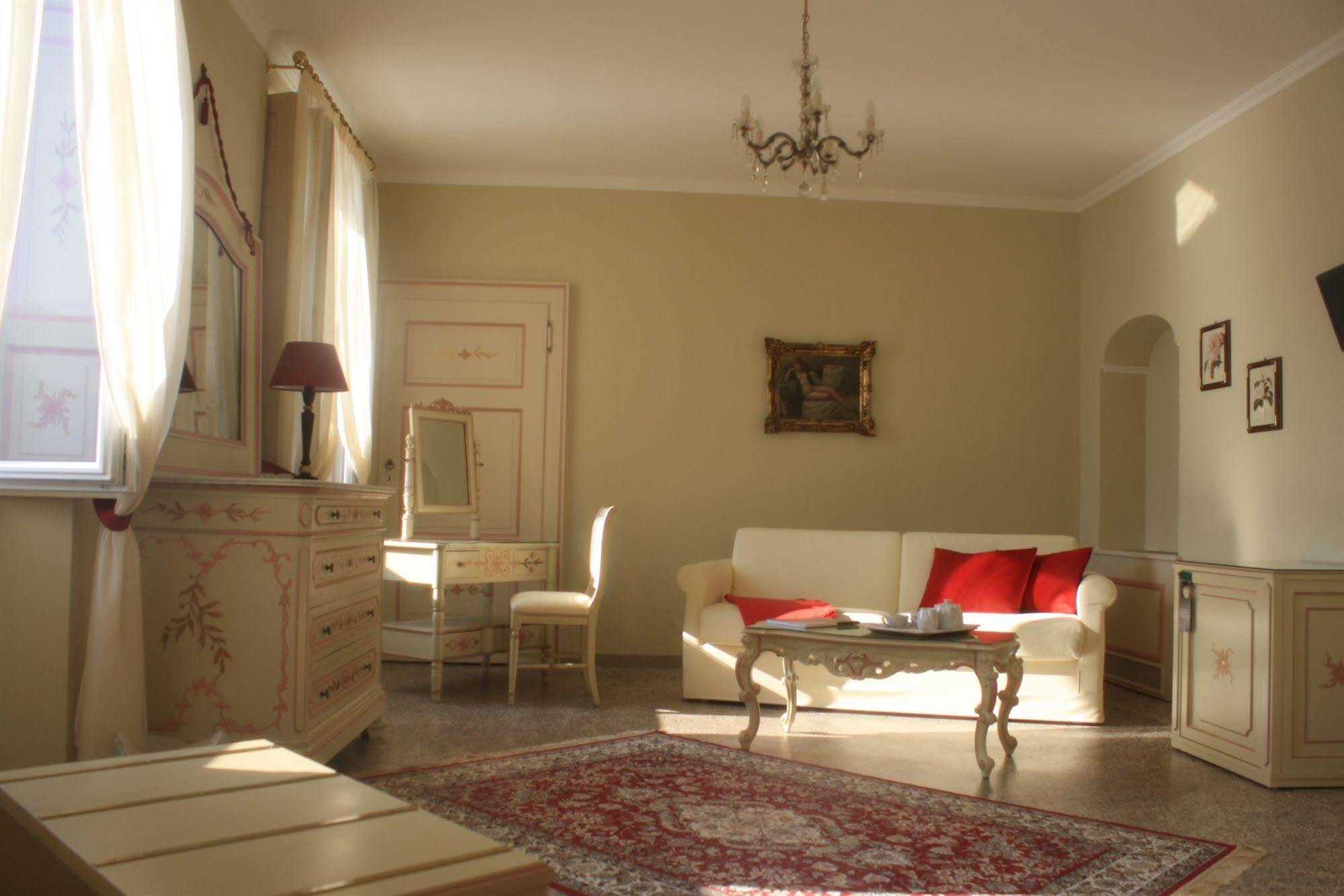 Villa La Mirabella Cadenabbia Bagian luar foto